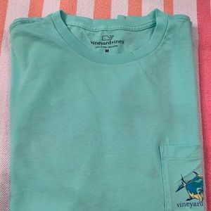 Vineyard Vines T-shirt